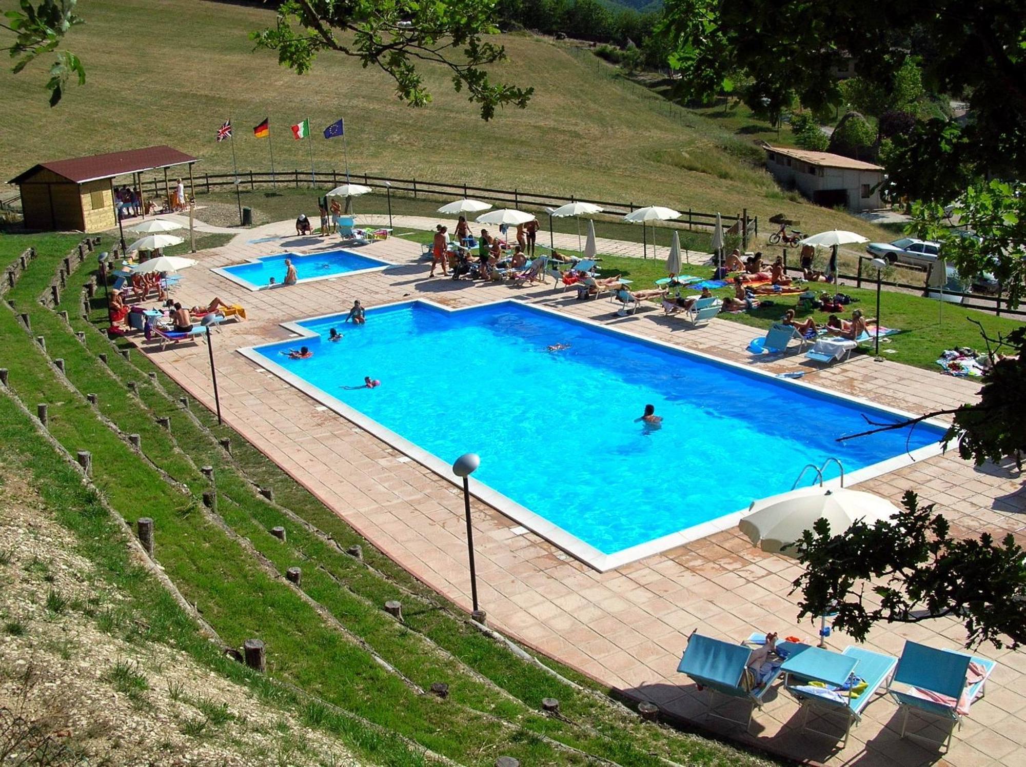 Agriturismo Orsaiola Urbania Exteriér fotografie