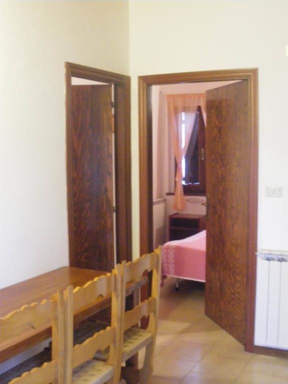 Agriturismo Orsaiola Urbania Exteriér fotografie